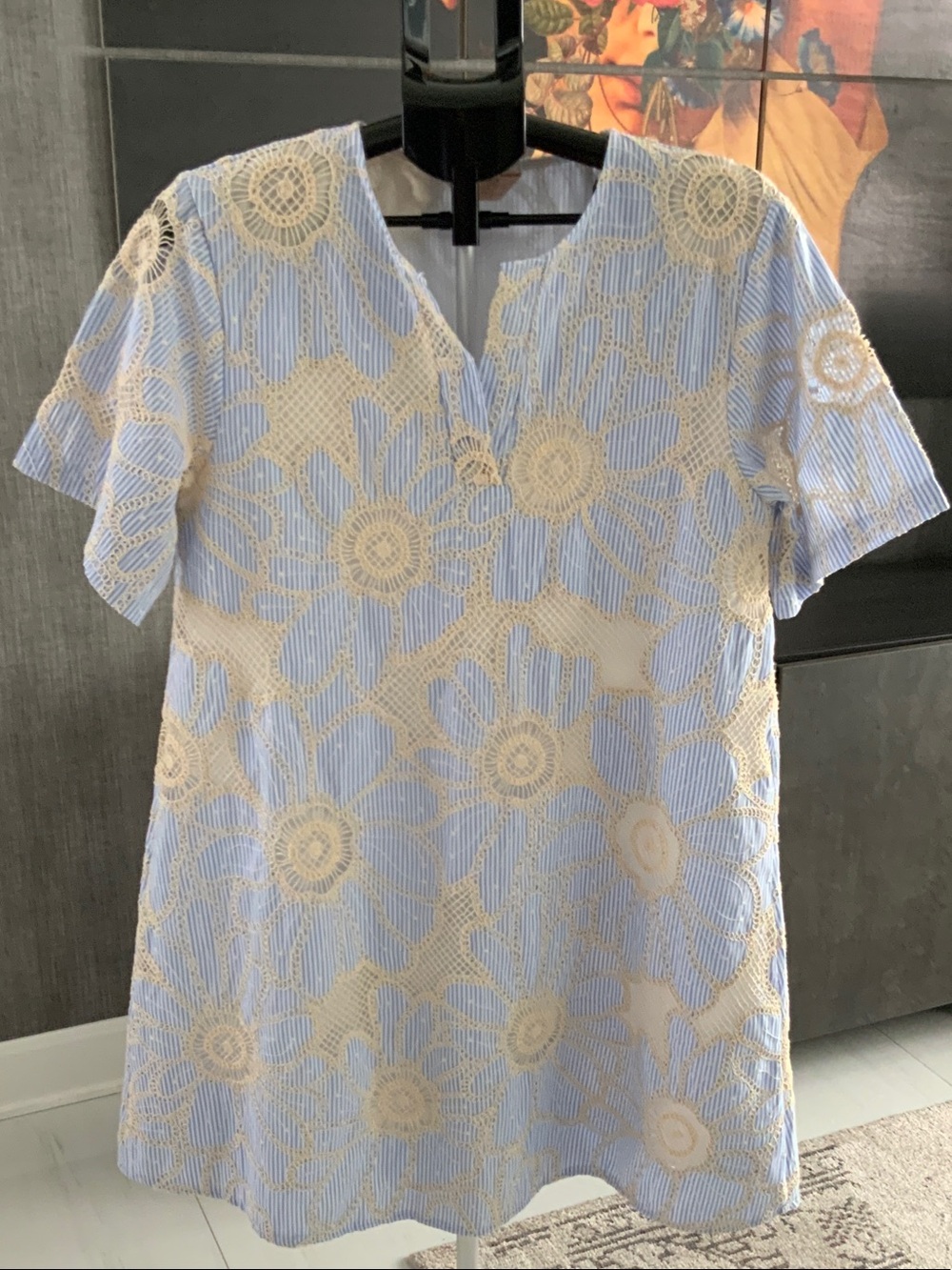 Vanessa Blue and Cream Floral Embroidered Shift Mini Dress M
